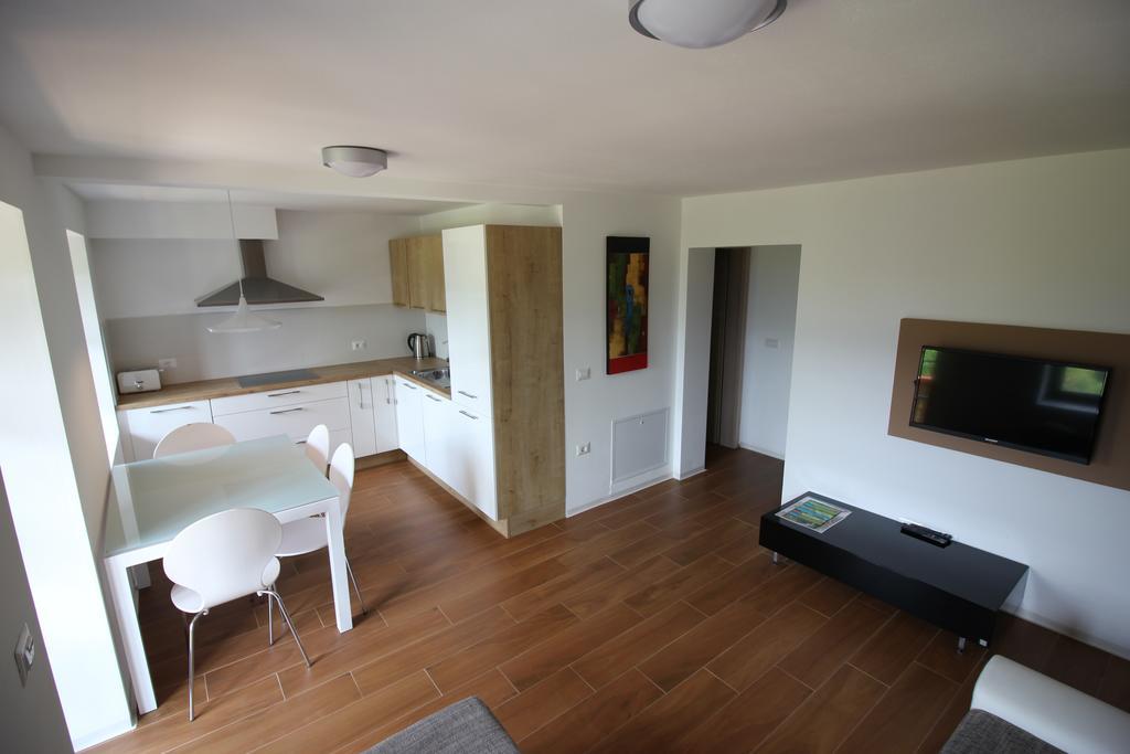 Apartments Pri Jakobu Kobarid Exteriér fotografie
